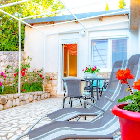 Vacation Home Grill & Chill With 350M2 Garden With Bbq โนวีวีโนดอลสกี ภายนอก รูปภาพ