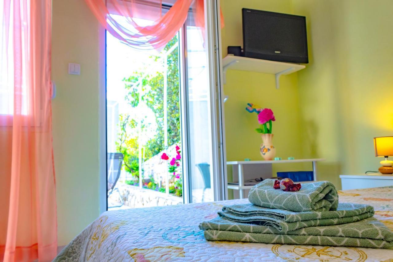 Vacation Home Grill & Chill With 350M2 Garden With Bbq โนวีวีโนดอลสกี ภายนอก รูปภาพ